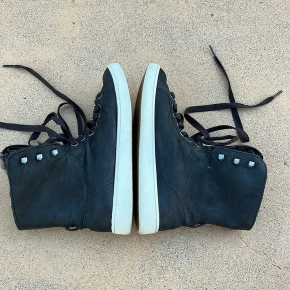 UGG Starlyn Black Leather Sheepskin High Top Sneaker Boots Shoes Women Sz 6.5