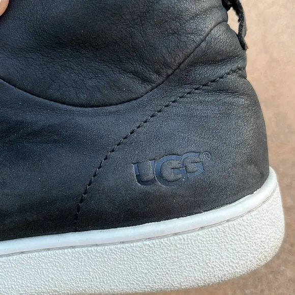 UGG Starlyn Black Leather Sheepskin High Top Sneaker Boots Shoes Women Sz 6.5