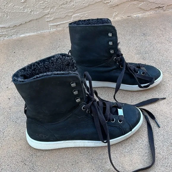 UGG Starlyn Black Leather Sheepskin High Top Sneaker Boots Shoes Women Sz 6.5