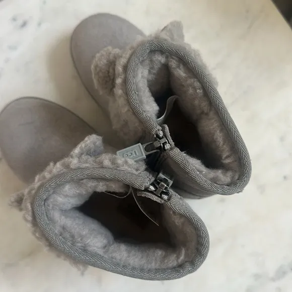 UGG Toddler Boots - Gray Koala Stuffie (size 10)