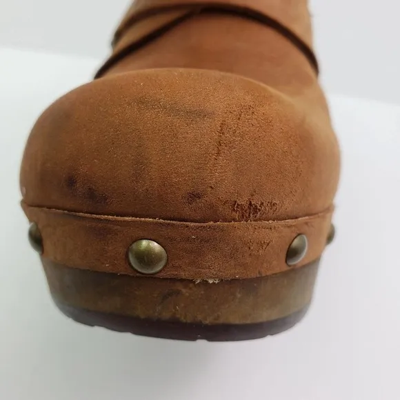 UGG Womens Size 10 Brown Leather Slip On Strap Buckle Wedge Clog Shoes 1001315
