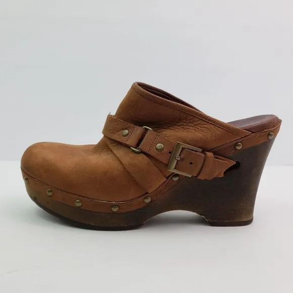 UGG Womens Size 10 Brown Leather Slip On Strap Buckle Wedge Clog Shoes 1001315