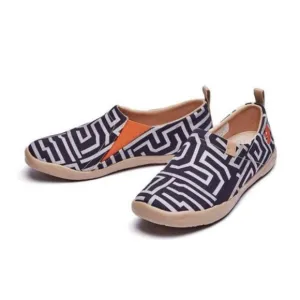 UIN Men Size 10 Slip On Shoes Canvas Comfortable Loafers Blue Thread of Maze NEW