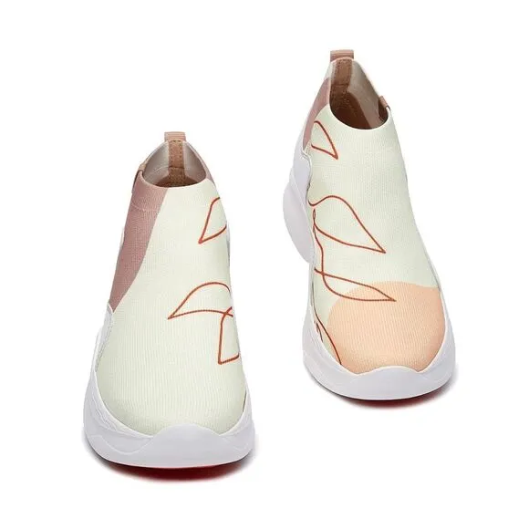 UIN Women's Walking Shoes Casual Chunky Sneaker ( LEAF-VITELLINE )New No Box