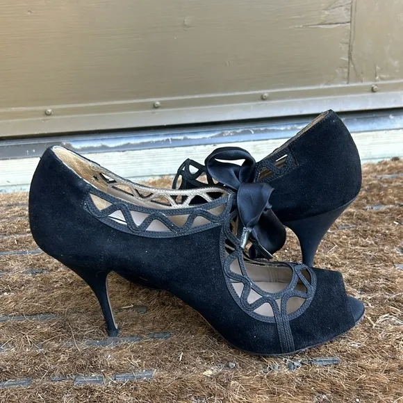 Valentino Garavani Black Suede Laser Cut Heels With Satin Bow Tie EU39