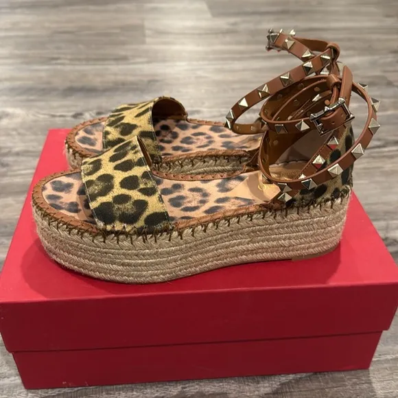 Valentino Garavani Rockstud Flatform Espadrilles Sandals Leopard Espadrille Sz 6