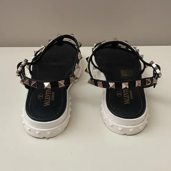 Valentino Garavani Rockstud platform leather sandals, 35.5