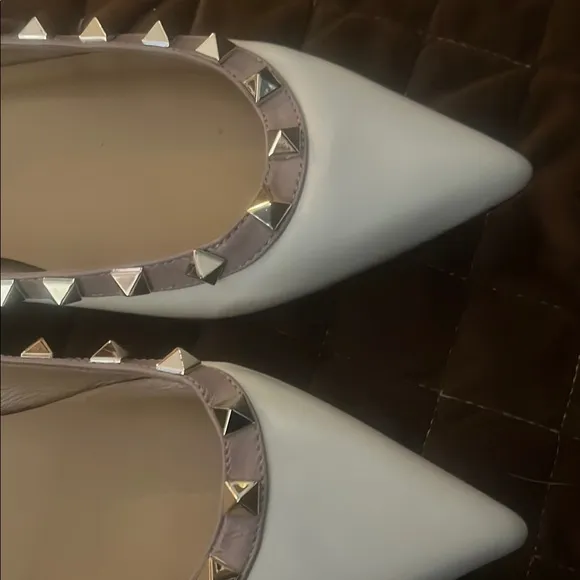 Valentino White Rockstud Flats