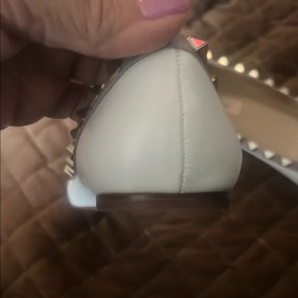 Valentino White Rockstud Flats