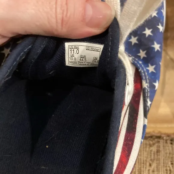 Vans Authentic (Custom) Red/White/Blue Patriotic Mens Size 11 Skate