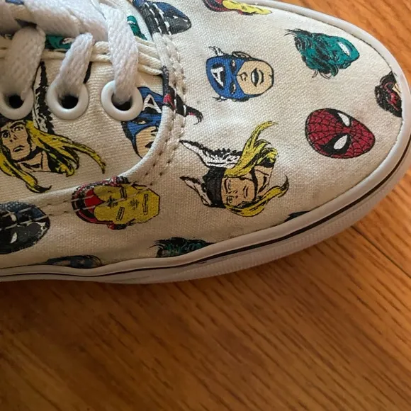VANS Authentic Marvel Head Sneakers