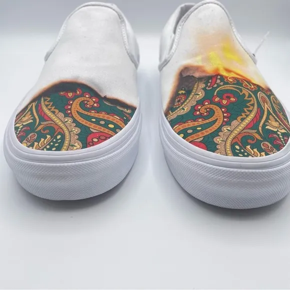 Vans Classic Slip On Big Reveal True White/Paisley Skate Shoes Unisex W/10.5 M/9