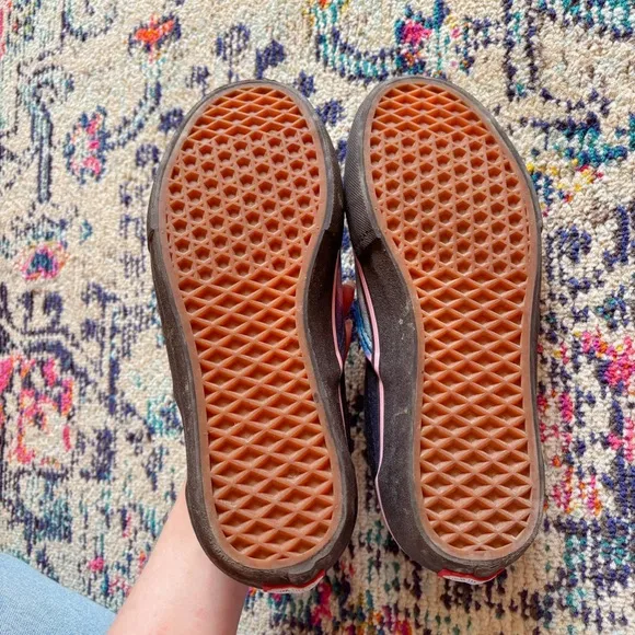 Vans Custom Slip-Ons Galaxy Printed Sneakers 💙