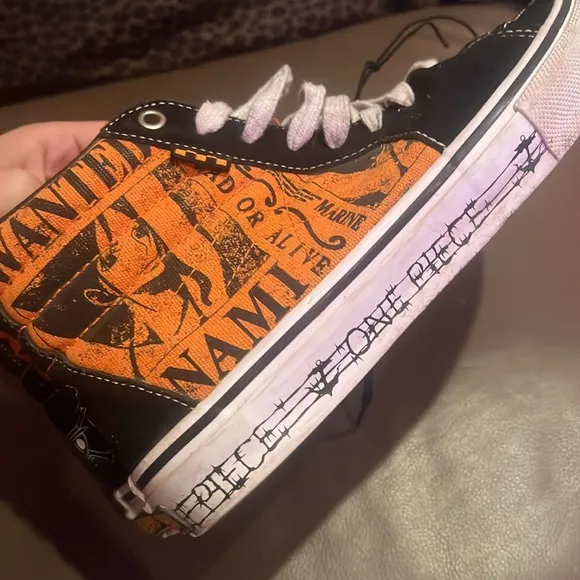 Vans High Top One Piece Nami shoes size men’s 8