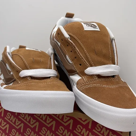 Vans Men’s Knu SkoolMega Check BrownVN000CRPBRO Brown and White Checkered Shoe