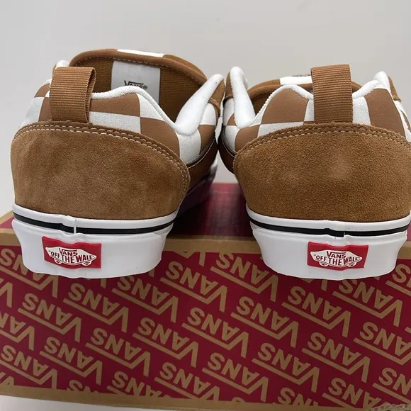 Vans Men’s Knu SkoolMega Check BrownVN000CRPBRO Brown and White Checkered Shoe