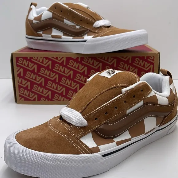 Vans Men’s Knu SkoolMega Check BrownVN000CRPBRO Brown and White Checkered Shoe