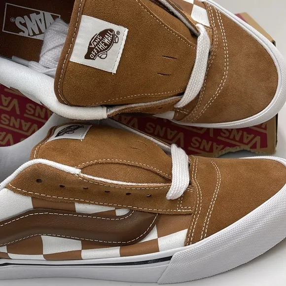 Vans Men’s Knu SkoolMega Check BrownVN000CRPBRO Brown and White Checkered Shoe
