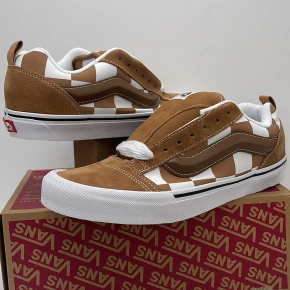 Vans Men’s Knu SkoolMega Check BrownVN000CRPBRO Brown and White Checkered Shoe