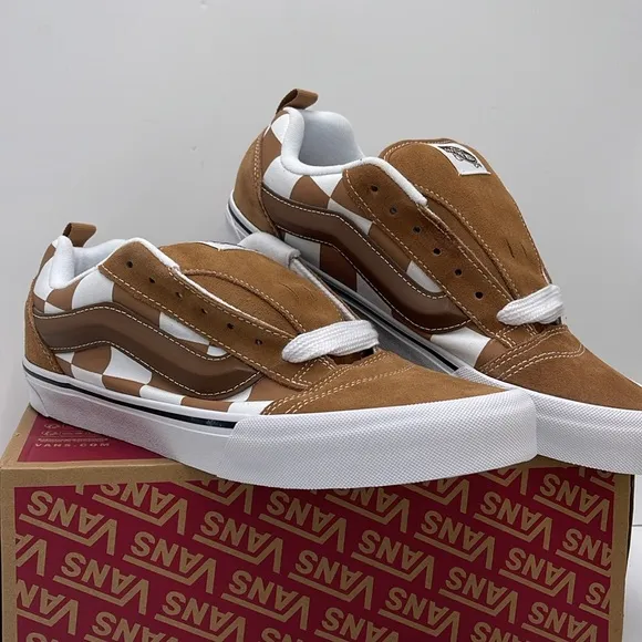 Vans Men’s Knu SkoolMega Check BrownVN000CRPBRO Brown and White Checkered Shoe