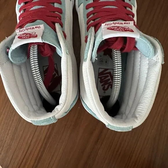 Vans Off the Wall Hi Top Shoes Chicago Windy City Sk8 HI RARE Blue Red White