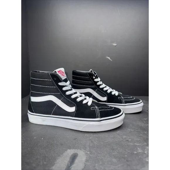 Vans off the wall unisex  canvas high top black and white sneakers size M5.5 W 7