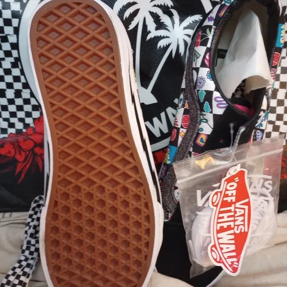 vans old school custom doodle check shoes NWT