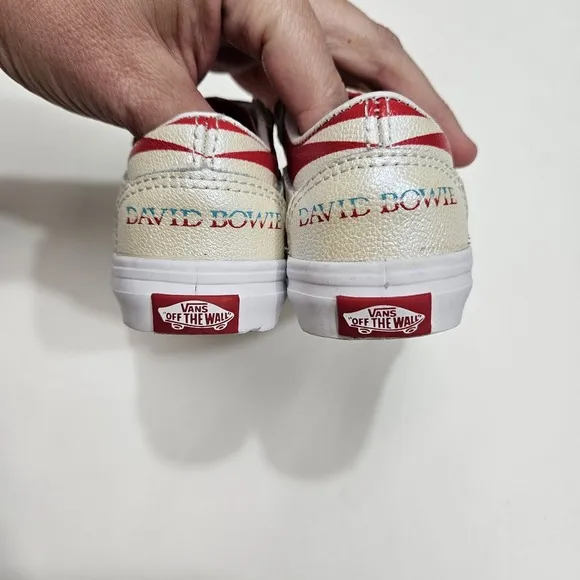 Vans Old Skool X David Bowie Toddler Sneakers Iridescent White Red Size 4.5