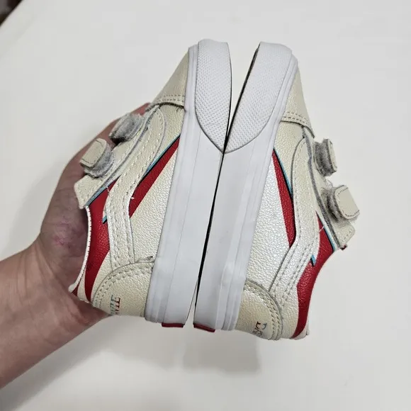 Vans Old Skool X David Bowie Toddler Sneakers Iridescent White Red Size 4.5