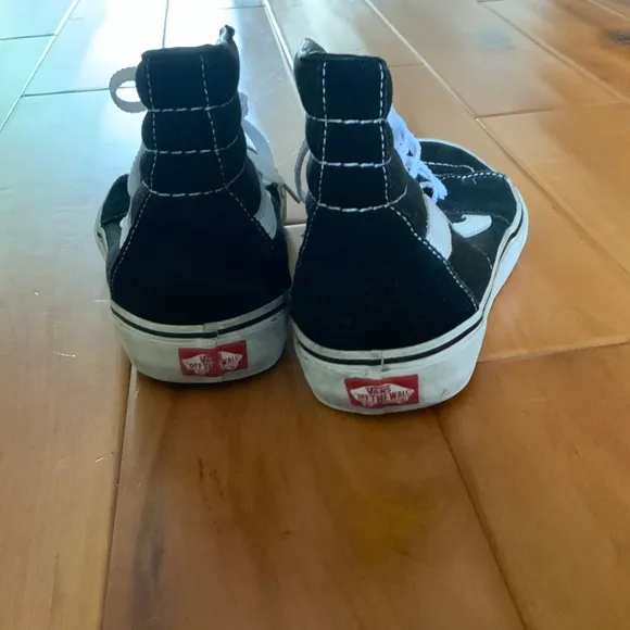 Vans Sk8-Hi black suede high top shoes size 9 Men’s / 11.5 Womens