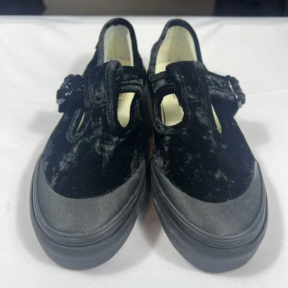 Vans Womens Black Mary Jane’s Style 93 Crushed Velvet Shoes Size 7 507452