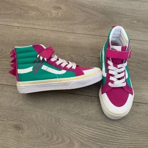 Vans kids high top shoes Dino Barney shoes Very beautiful!
