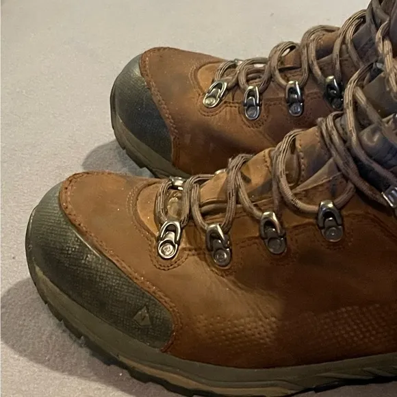 Vasque gortex vibram sole boots mens size 13 pre-owned condition‎ no insoles