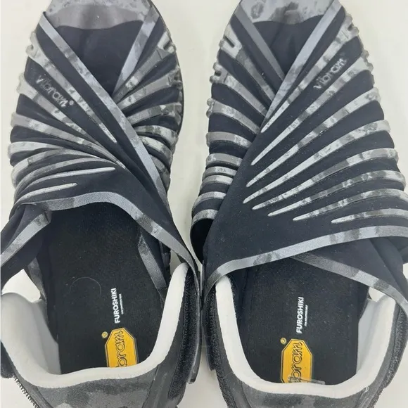 Vibram Furoshiki Evo 20WAE01 Womens Black Canvas Lifestyle Sneakers Shoes