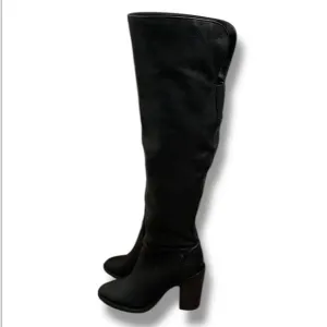 Vince Camuto Melaya Over-the-Knee Women's Boots Black Pebbled Leather Size 8.5