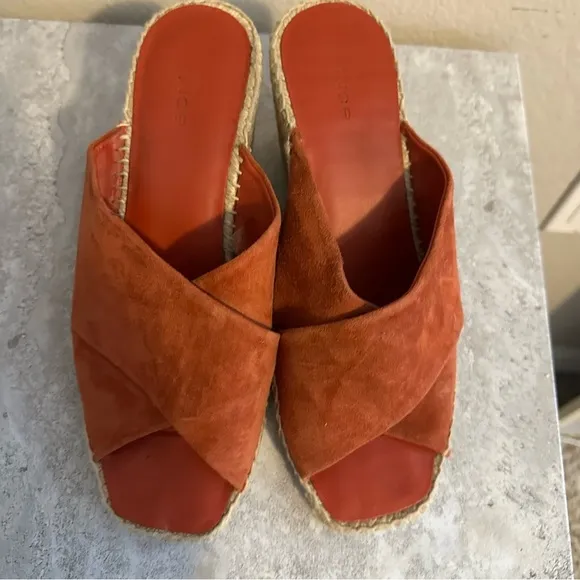 Vince Gaelan Wedge Espadrille Sandal Red Clay Sz 8.5  Retail $350
