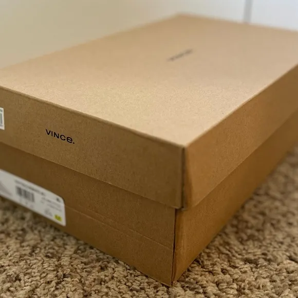 Vince White and Tan Men's Shoes (Worn once!)