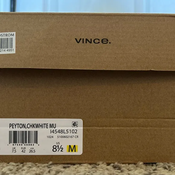 Vince White and Tan Men's Shoes (Worn once!)