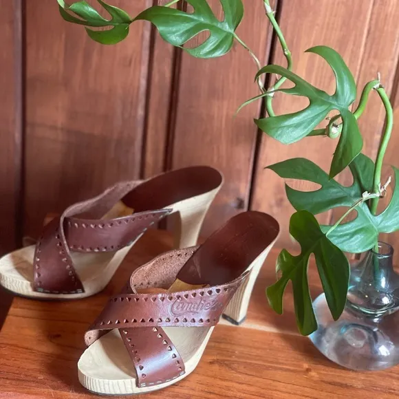 Vintage 80s Candies Sandals