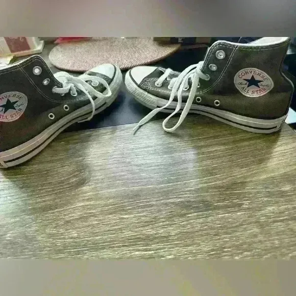 Vintage Converse Shoes Chuck Taylor All Star High Top