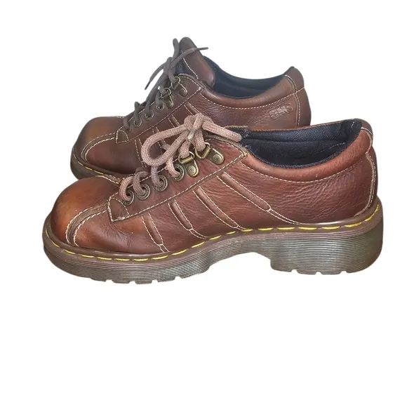 Vintage Doc Martens AW004 PC03C 9764 Shoes Size 6 Brown Leather