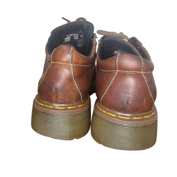 Vintage Doc Martens AW004 PC03C 9764 Shoes Size 6 Brown Leather