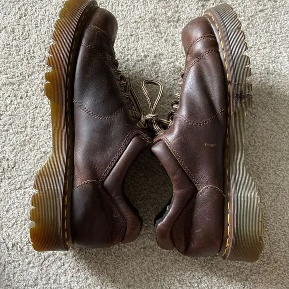 Vintage dr. martens 10938 brown leather chunky Oxford lace up shoe low boot