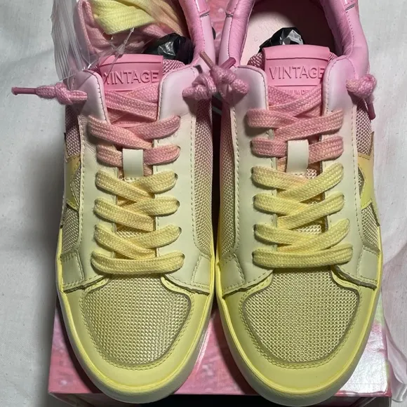 Vintage Havana NWT Size 8 Pink and Yellow Sneakers