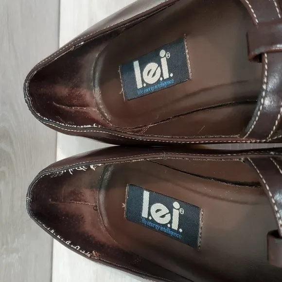 Vintage L.E.I Womens Jennefer Y2K Leather Mary Jane Wedge Clogs shoes sz 9