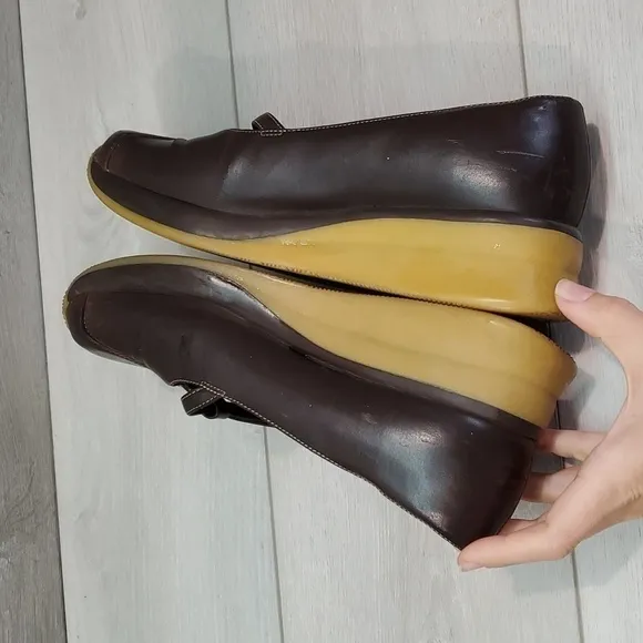 Vintage L.E.I Womens Jennefer Y2K Leather Mary Jane Wedge Clogs shoes sz 9