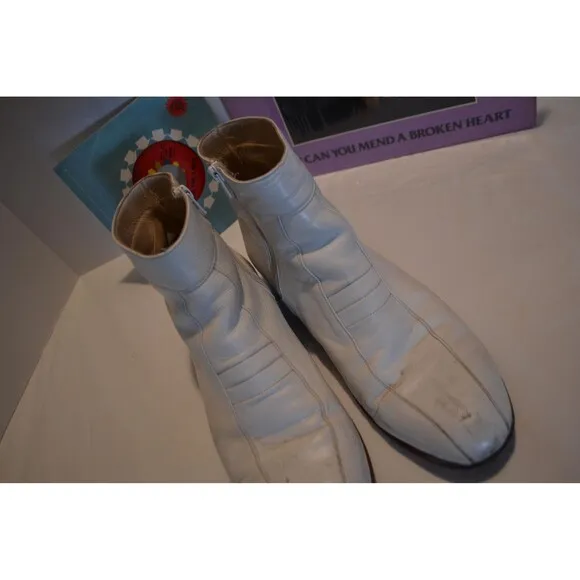Vintage Mens Shoes White Buc Ankle Boots Disco 1970s Rock Star