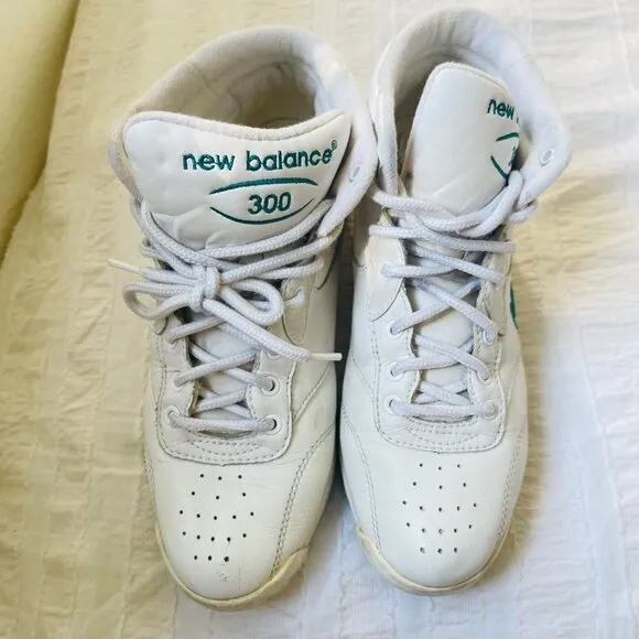 Vintage New Balance 300 High Top Shoes Womens Sz 8.5