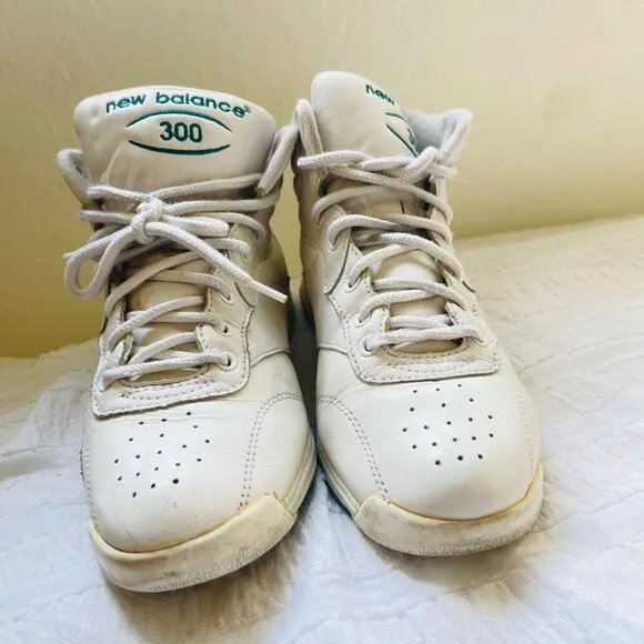 Vintage New Balance 300 High Top Shoes Womens Sz 8.5