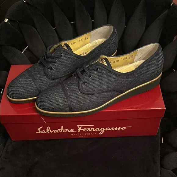 Vintage NEW Salvatore Ferragamo Black and Gold Shoes